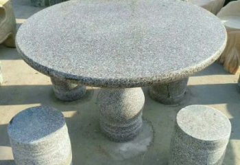 吉林青石石桌凳雕塑——精致质感创意生活