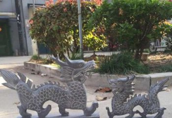 吉林青石雕刻母子龙是由中领雕塑工厂家生产的一…