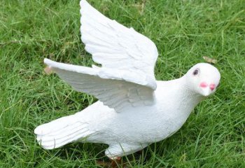 吉林象征和平的少女和平鸽雕塑