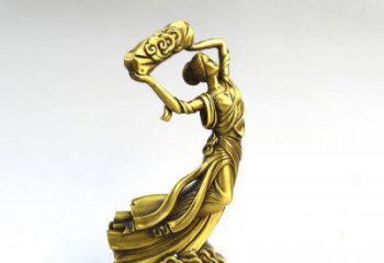 吉林传承古老神话的女娲雕塑
