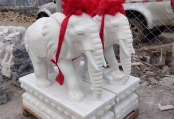 吉林元宝驾驭的大象雕塑艺术