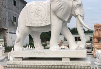 吉林精美汉白玉雕塑：观音大象