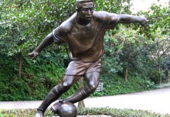 吉林踢足球铜雕体育运动人物雕塑