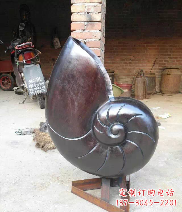 吉林蜗牛公园景观动物铜雕