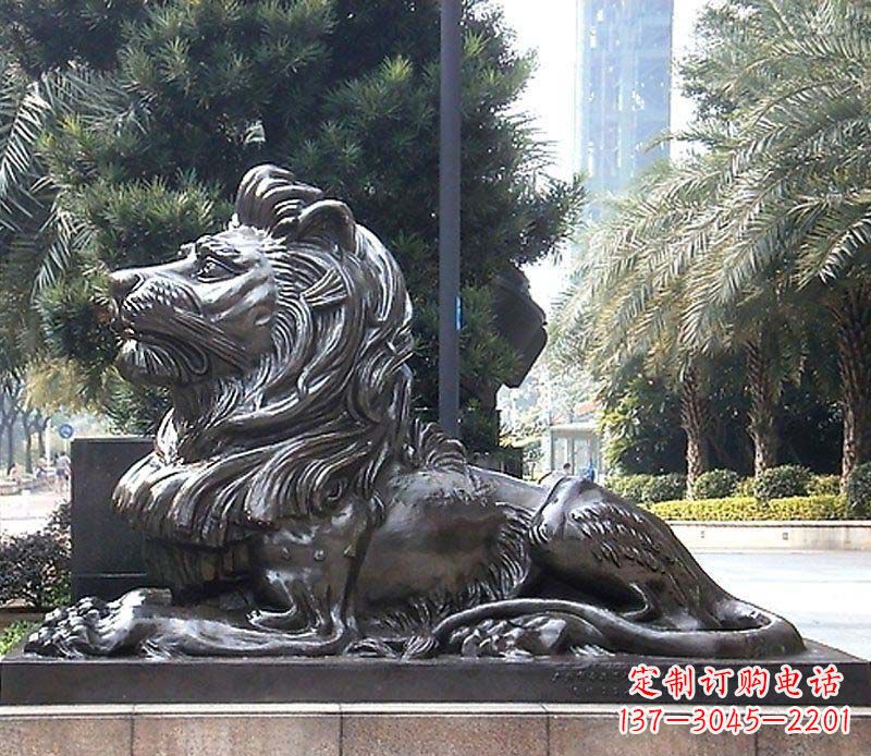 吉林卧着的西洋狮看门狮子铜雕