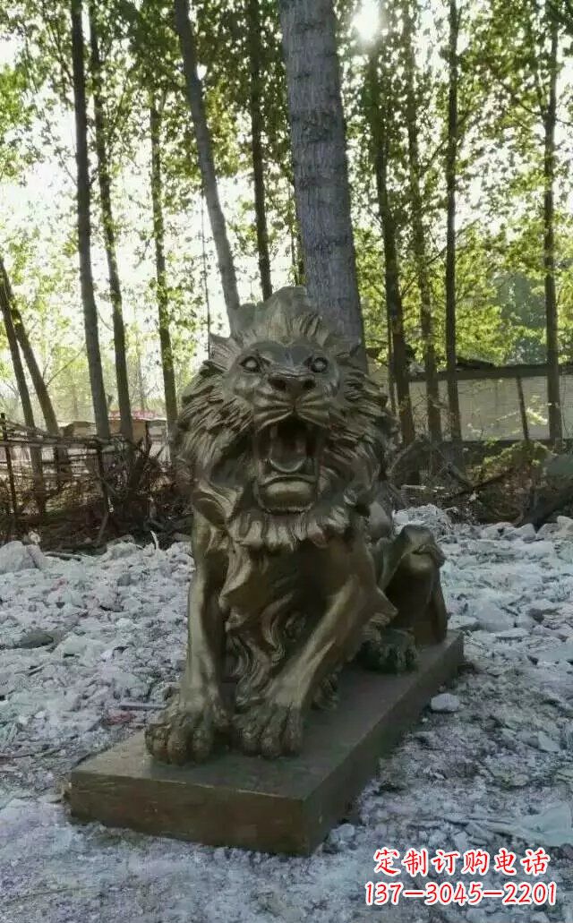 吉林卧着的西洋狮子铜雕 (2)