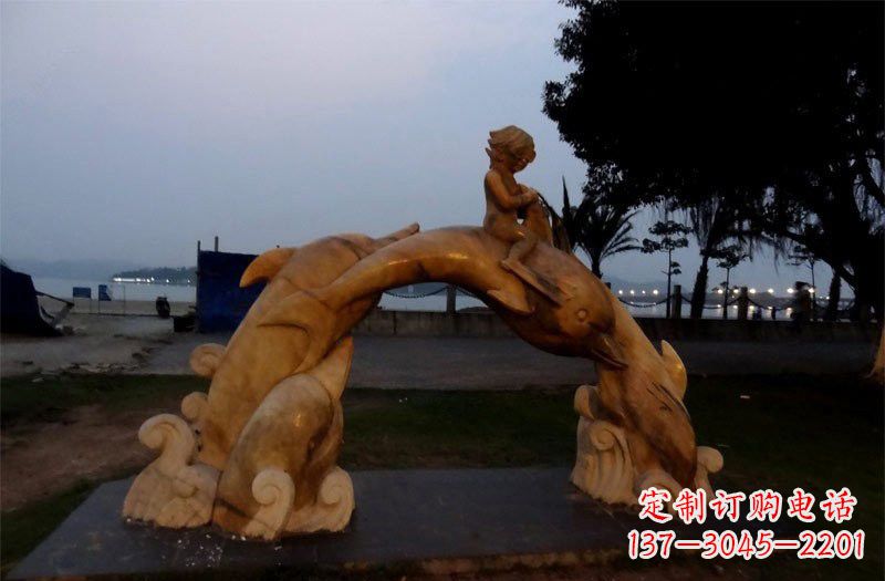 吉林西方儿童骑海豚石雕