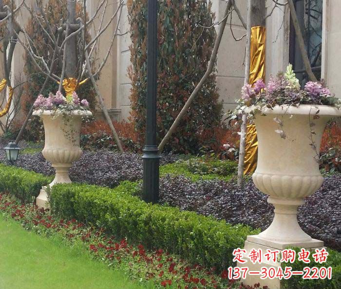 吉林小区景观汉白玉花盆石雕