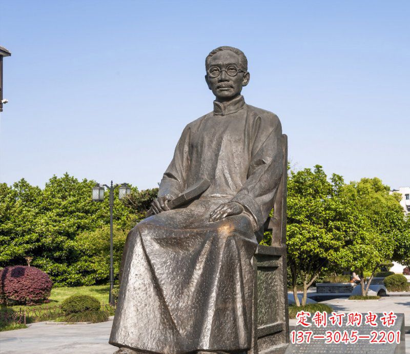 吉林校园蔡元培名人铜雕