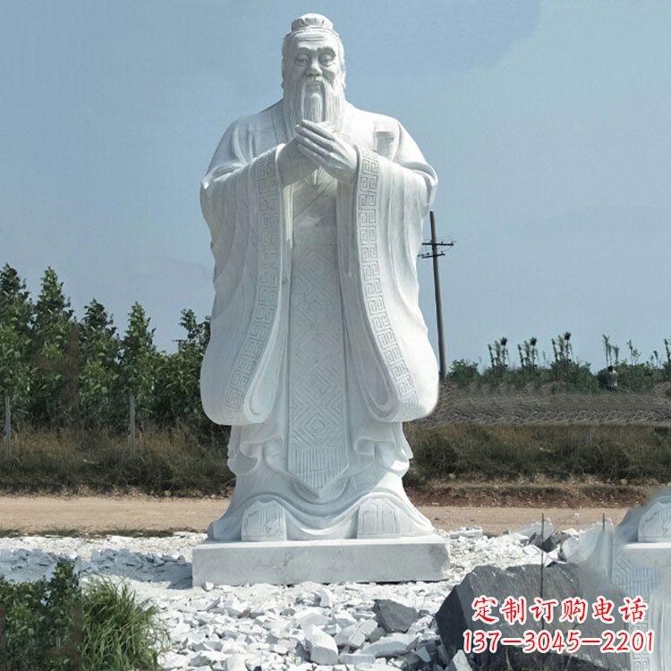吉林校园孔子人物雕像