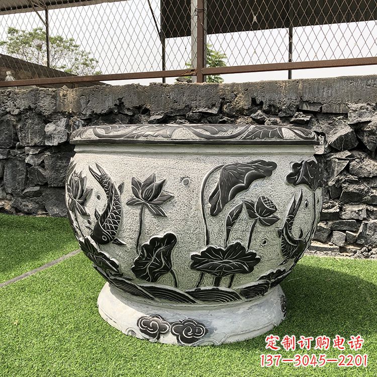 吉林鱼纹水缸石雕