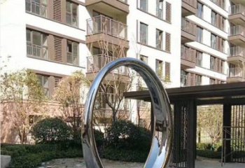 吉林小区不锈钢镜面圆环雕塑 