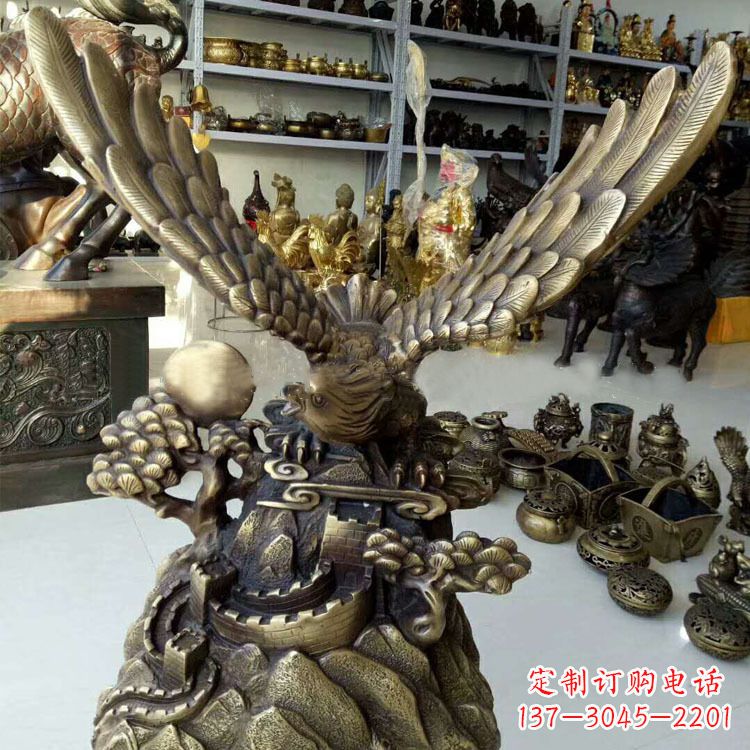 吉林铸铜老鹰雕塑