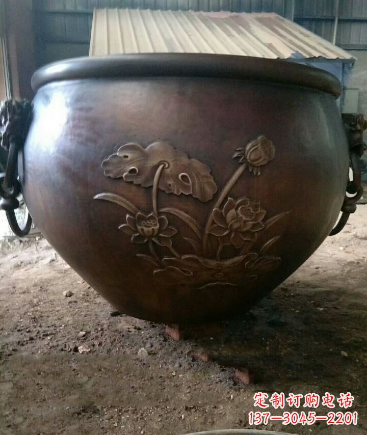 吉林铸铜水缸雕塑