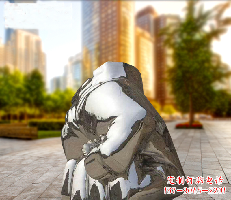 吉林广场不锈钢拳头景观雕塑