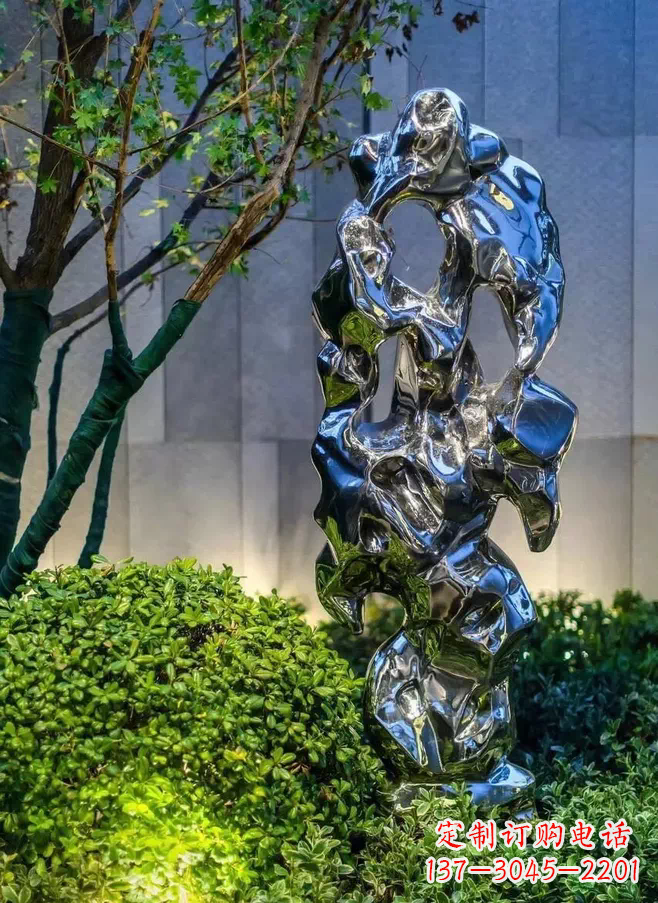 吉林太湖石雕塑-园林景观不锈钢镜面抽象太湖石雕塑