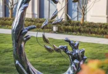 吉林景观雕塑-草坪创意不锈钢抽象树干景观雕塑
